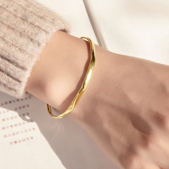 NEW Gold 925 Sterling Silver Textured Cuff Bracelet - Picture 1 of 3